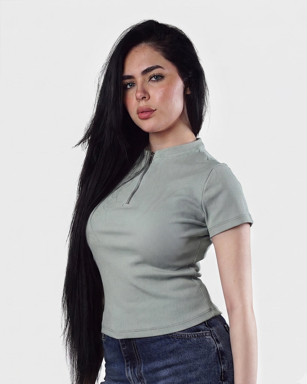 Ribbed Zip-Up half Sleeve Top