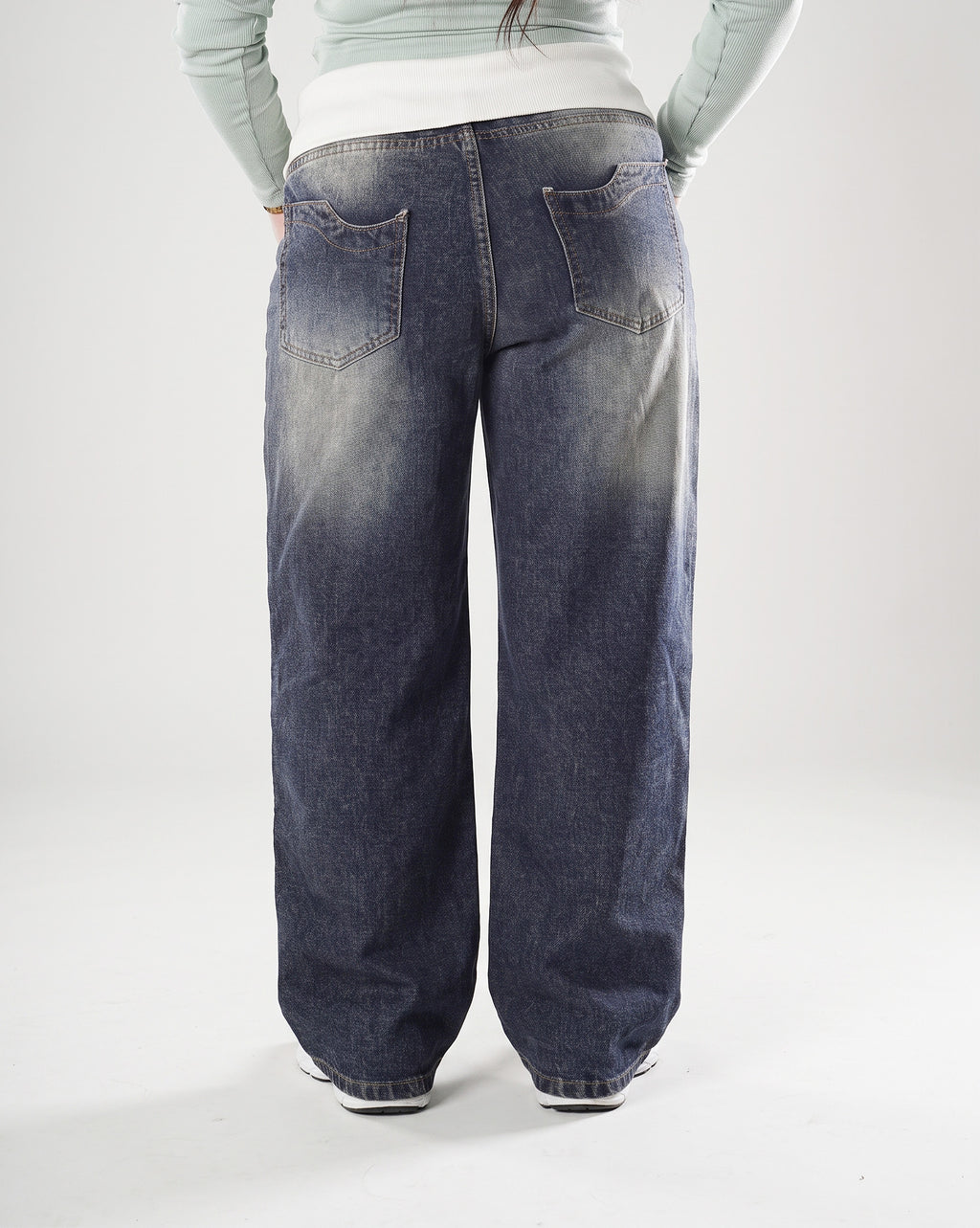 Luna Relaxed Wide Leg Jeans