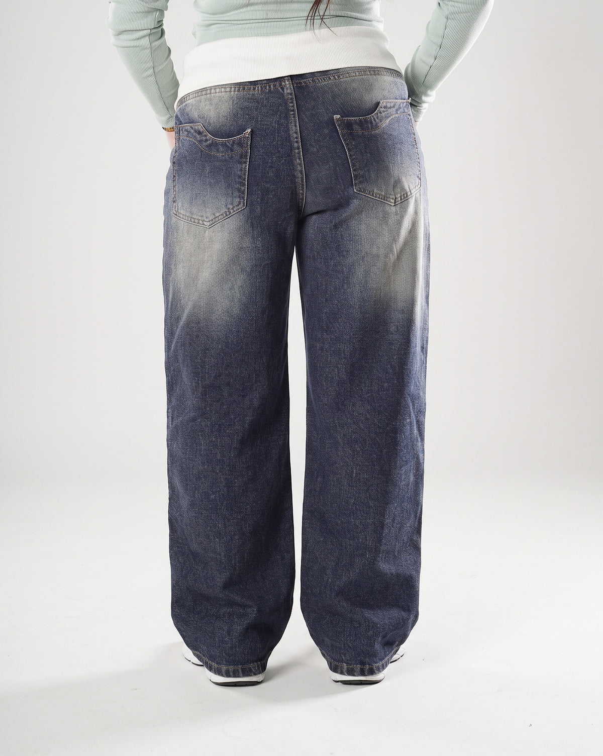 Luna Relaxed Wide Leg Jeans