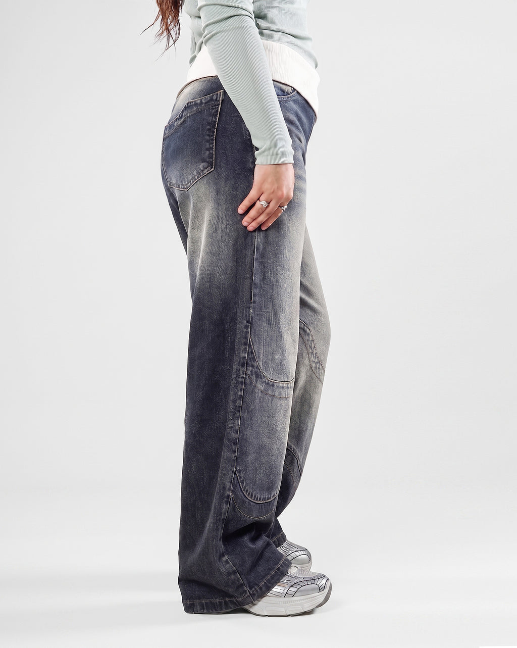 Luna Relaxed Wide Leg Jeans